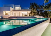 Chalet independiente con terreno en venta en San Roque ref: TR187113 foto