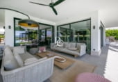 Сasa con terreno en venta en la España, Sitges, ref: TR157622 foto