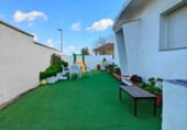Chalet independiente con terreno en venta en la España, Algeciras, ref: TR162385 foto