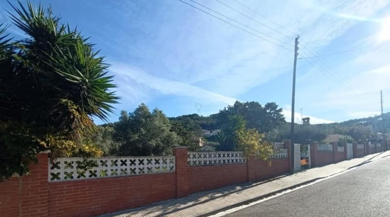 Barcelona - Canyelles - 607m2