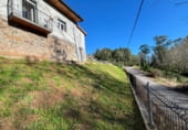 Отдельно стоящий дом с участком на продажу в городе Гама Фото